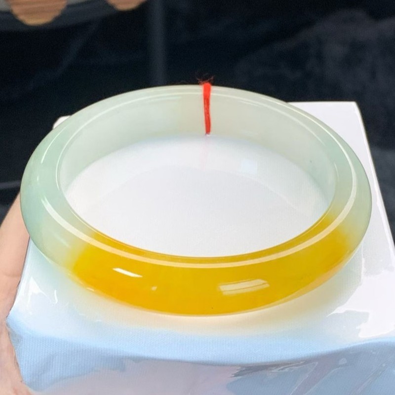 Yellow jadeite bracelet, natur - Bracelets 评论和价格