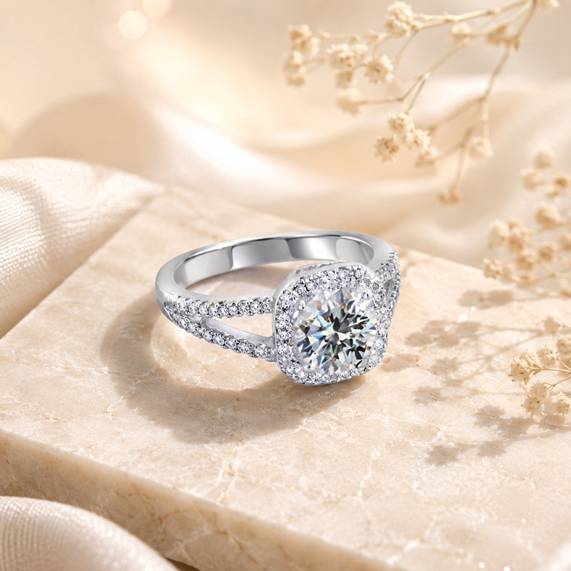 Hot selling 100% S925 silver s - Moissanite Engagement Ring 1 Carat 评论和价格