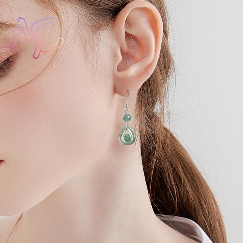 Blue Myanmar Jadeite Water Dro - Earrings 评论和价格