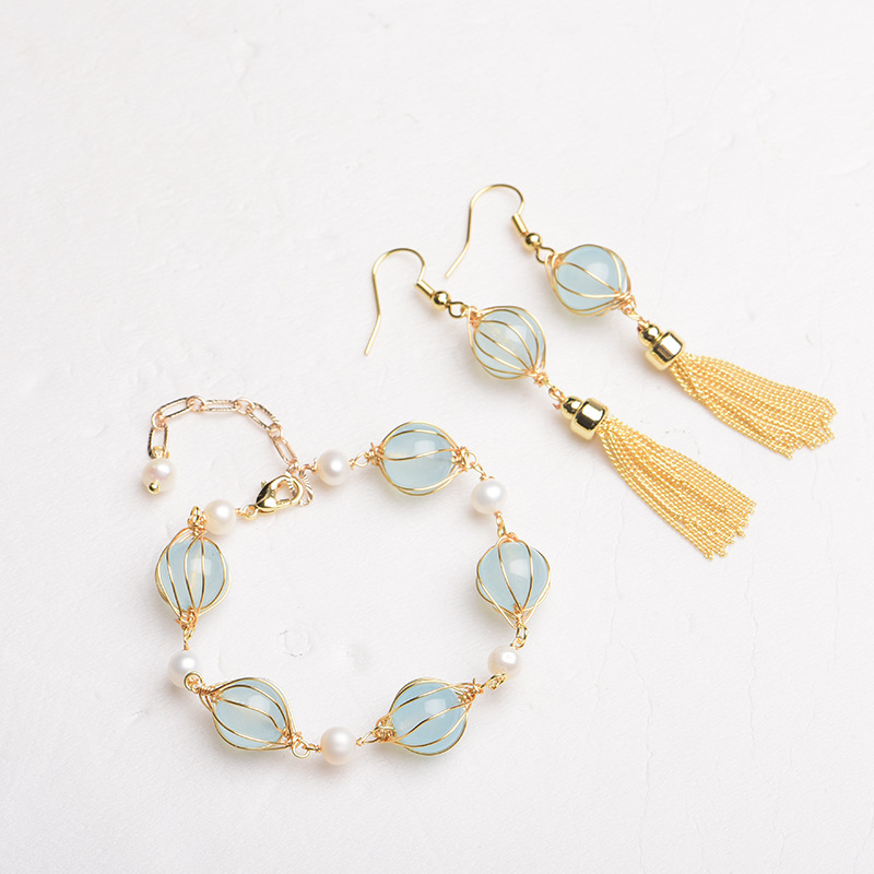 Blue Natural Jade Bead Earring - Earrings 评论和价格